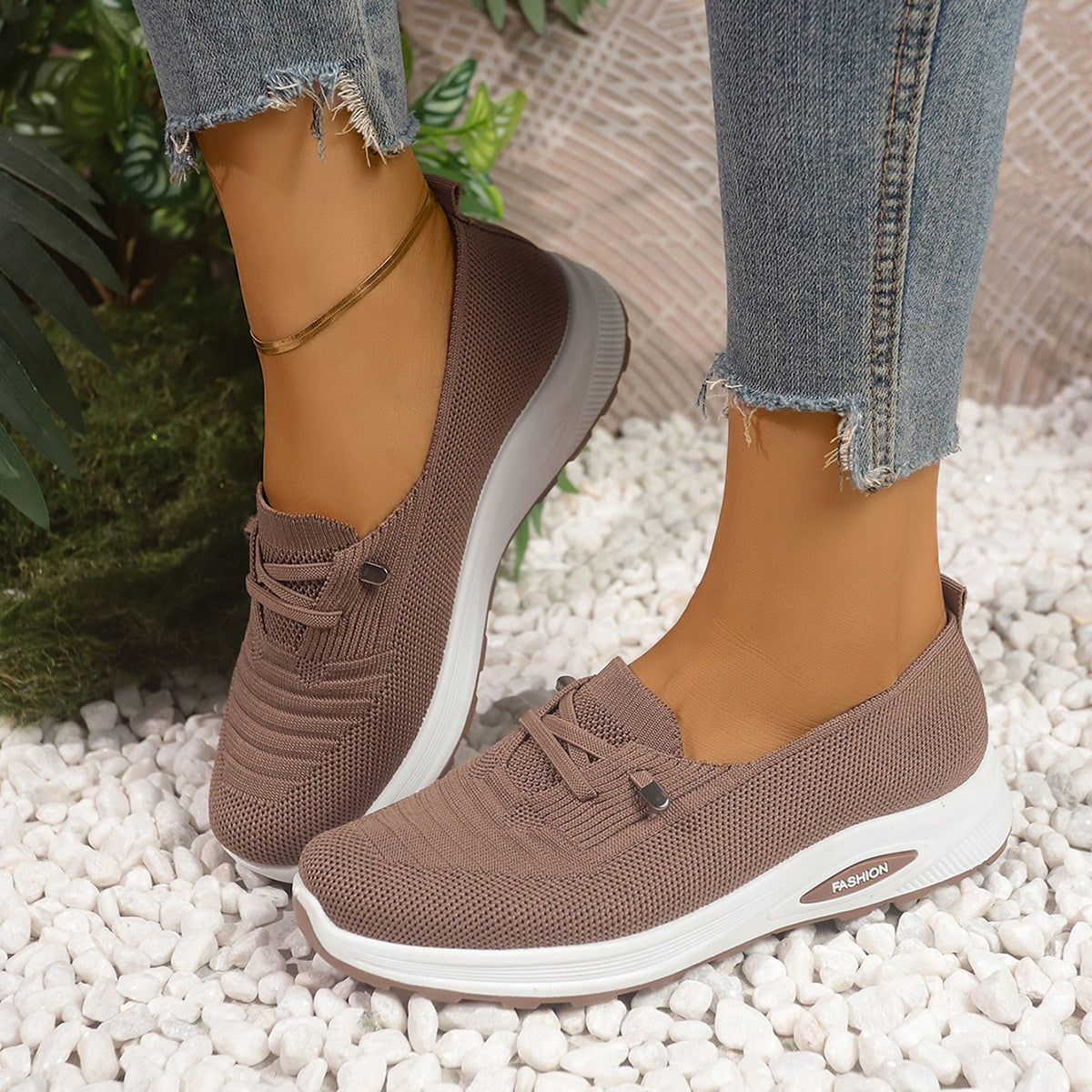 Last Day: 90% OFF 🔥 Women's Slip-On Sneakers – Comfortable Orthopedic Shoes